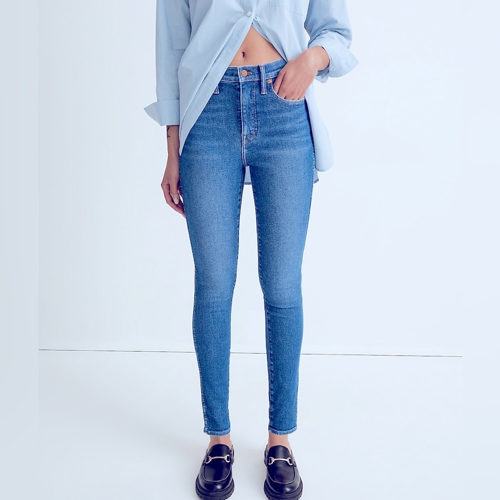 Madewell Pre-Owned 10 Inch High Riser Skinny Skinny Jeans, medium wash, Size 26